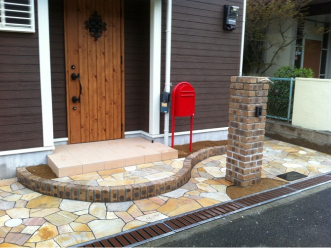 門柱施工例 – P様邸