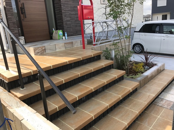 アプローチ施工例 – N様邸