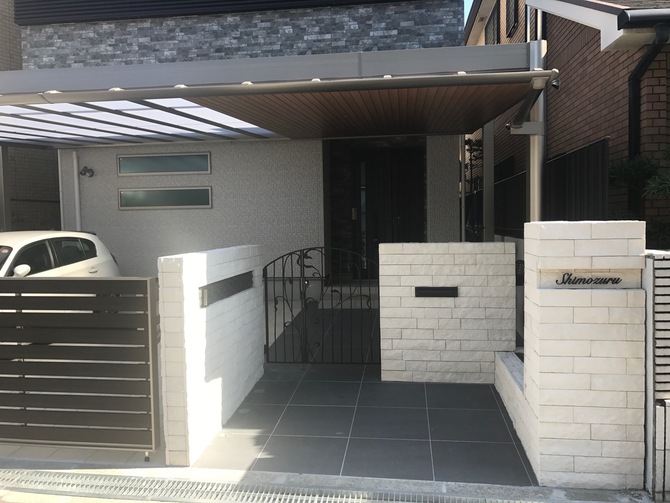 門柱施工例 – U様邸