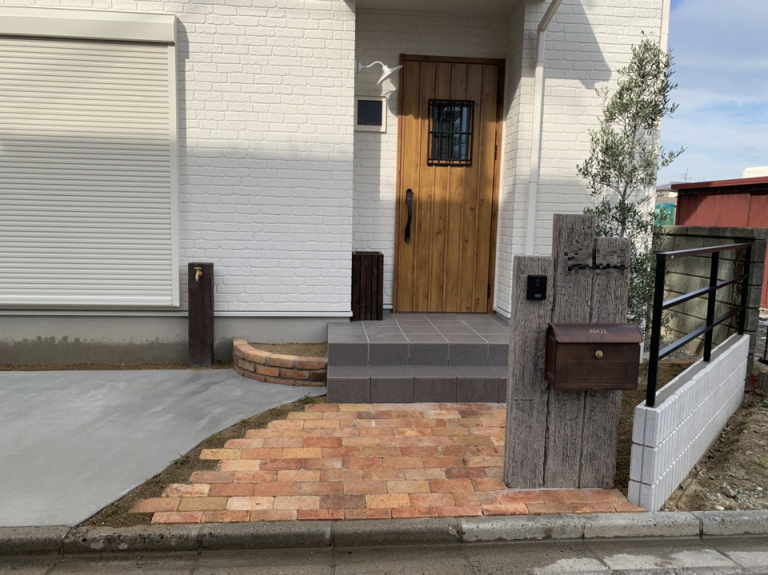 門柱施工例 – AC様邸