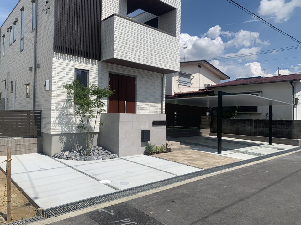 アプローチ施工例 – P様邸