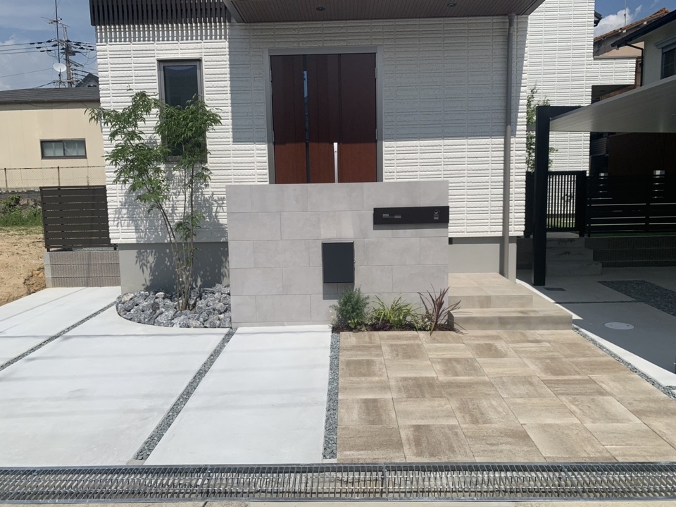 アプローチ施工例 – P様邸