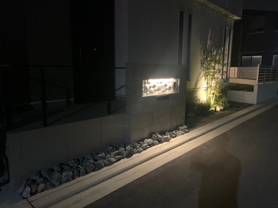 アプローチ施工例 – R様邸